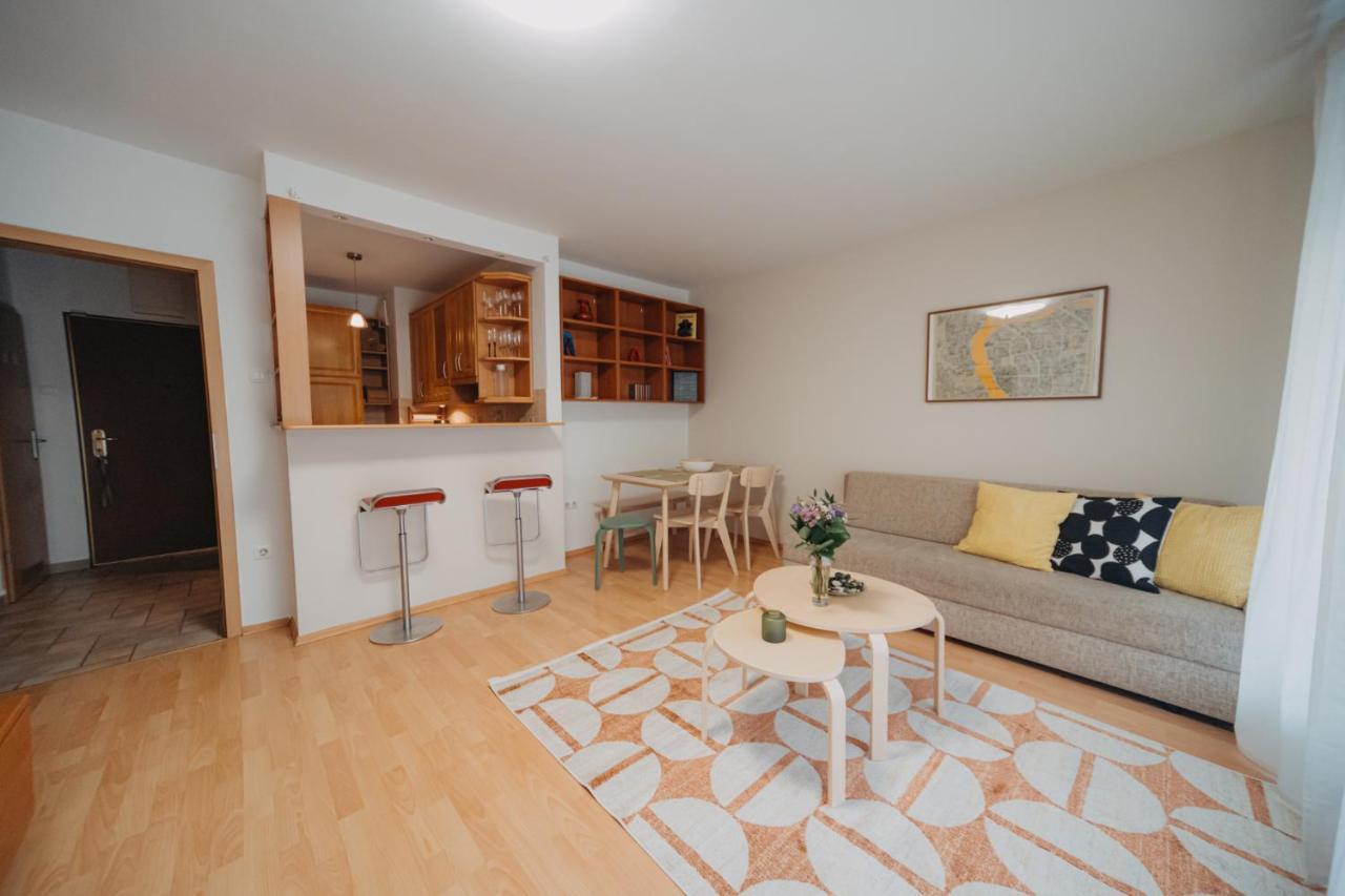 Orangehomes One Bedroom Art Apartment ブダペスト エクステリア 写真